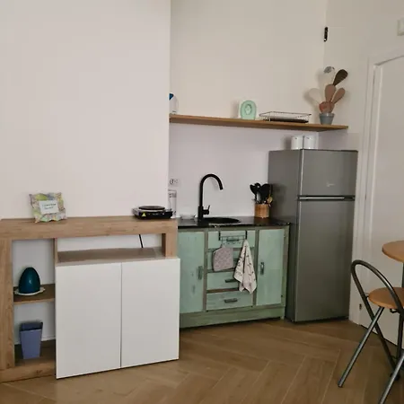 Lallarohouse Apartment *